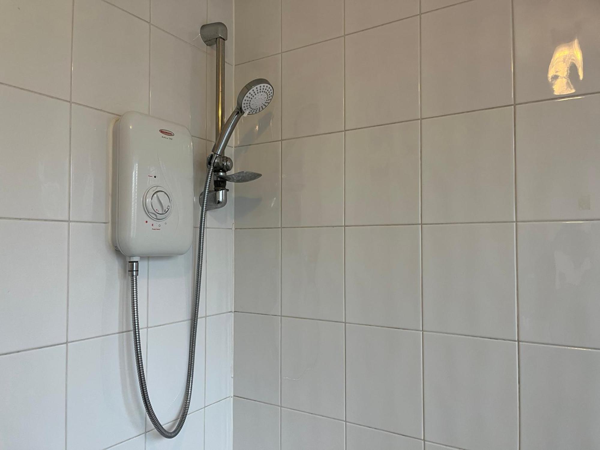 Kettering Service Accomodation 2Brh Freeparking Wifi Smart Tv Tea & Coffee 외부 사진
